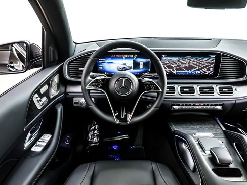 New 2026 Mercedes-Benz GLE 350 4MATIC image 4