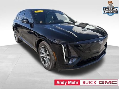 Used 2025 Cadillac Lyriq Sport AWD/4WD image 15