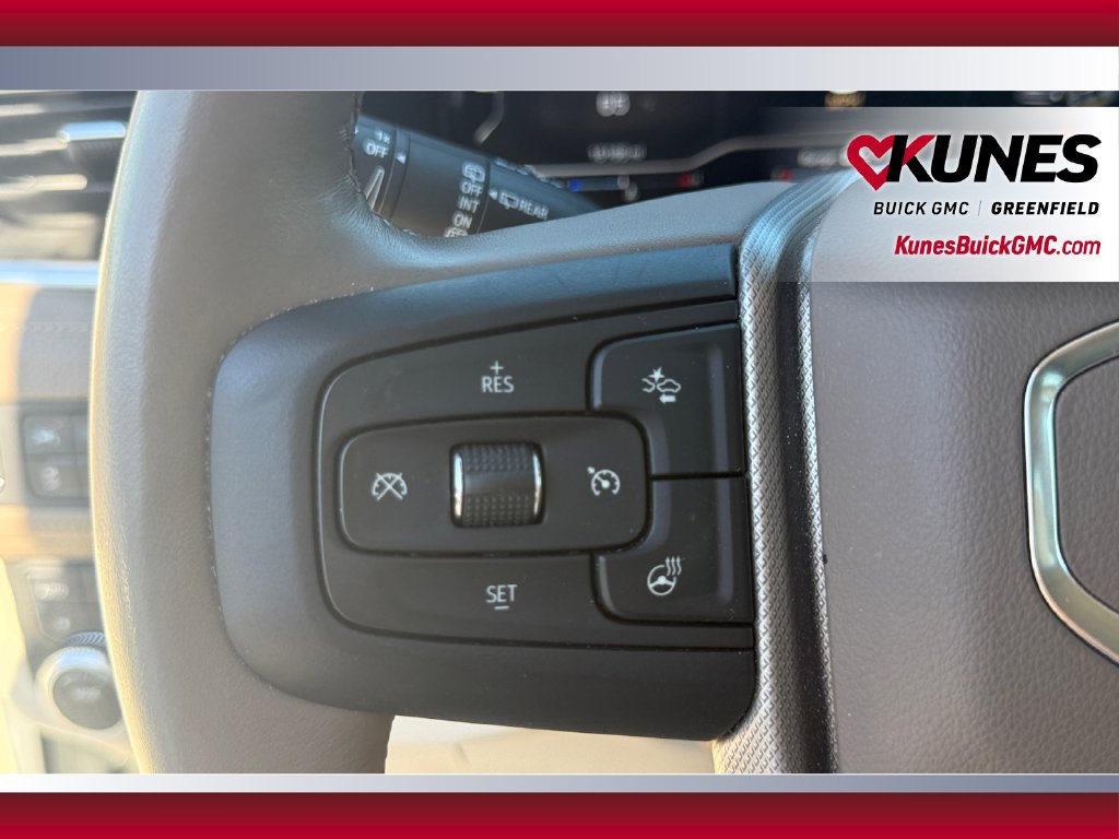 Used 2023 GMC Yukon XL Denali AWD/4WD image 15