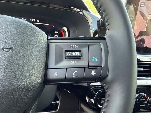 New 2026 Nissan Pathfinder Platinum w/ Cargo Package FWD image 31