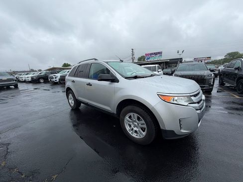 Used 2013 Ford Edge SE FWD image 1