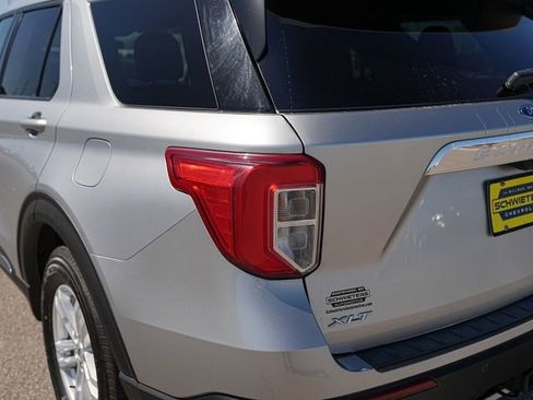 Used 2020 Ford Explorer XLT w/ Equipment Group 202A AWD/4WD image 9