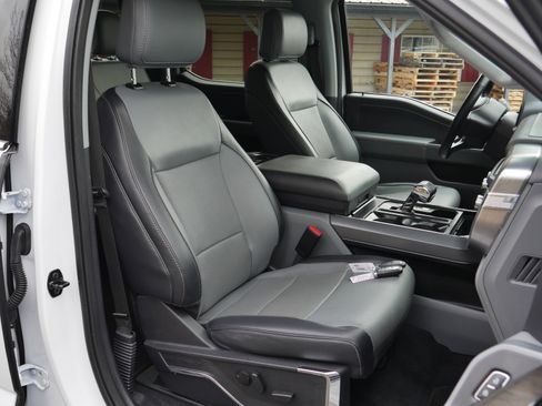 Certified 2023 Ford F150 Lariat image 29