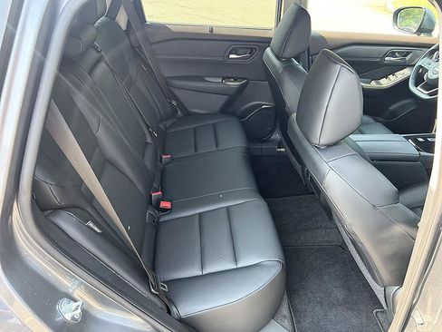 Certified 2023 Nissan Rogue SV w/ SV Premium B Package FWD image 16