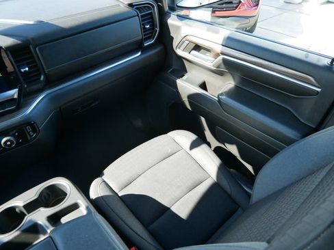 Used 2023 Chevrolet Silverado 1500 LT AWD/4WD image 11