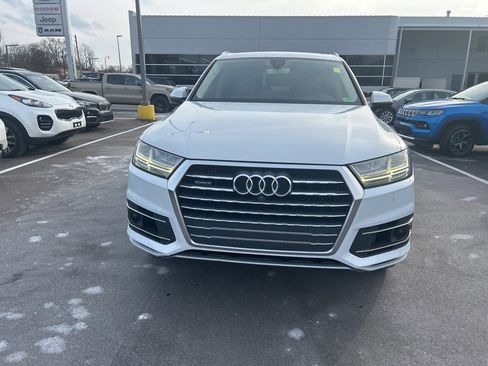 Used 2017 Audi Q7 3.0T Premium Plus w/ Premium Plus Package image 2