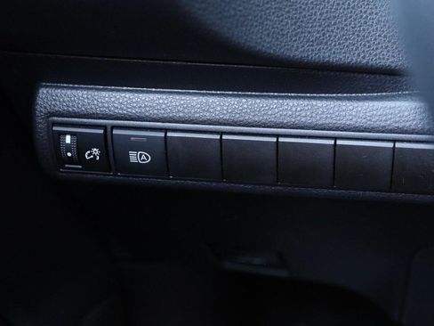 Certified 2025 Toyota Corolla LE FWD image 18