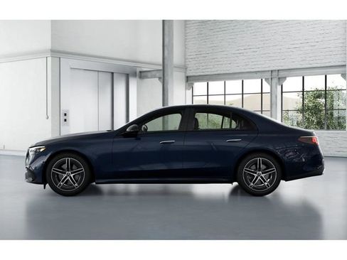 New 2026 Mercedes-Benz E 350 4MATIC Sedan image 34