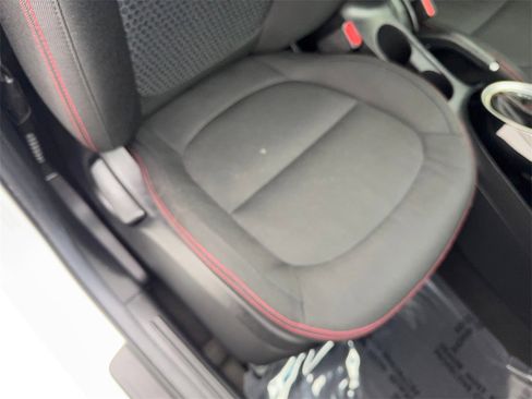 Used 2016 Kia Soul + w/ Soulful Package image 45