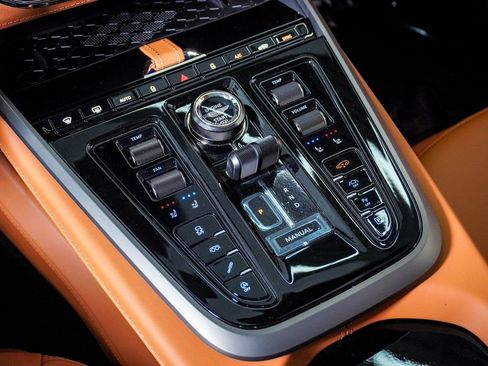 New 2026 Aston Martin DBX 707 image 27