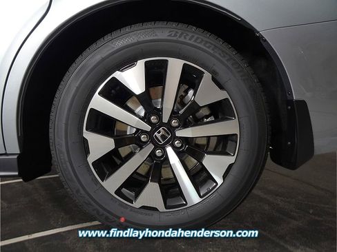 New 2026 Honda Odyssey EX-L image 9