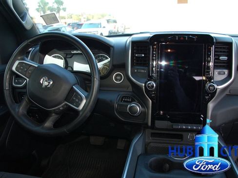 Used 2022 RAM 1500 Big Horn RWD image 19