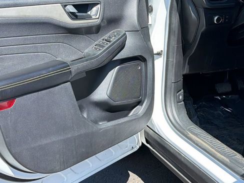 Used 2022 Ford Escape SE AWD/4WD image 23
