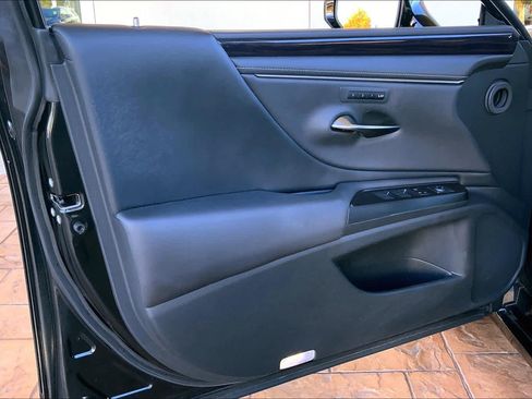Used 2019 Lexus ES 350 w/ Premium Package FWD image 21