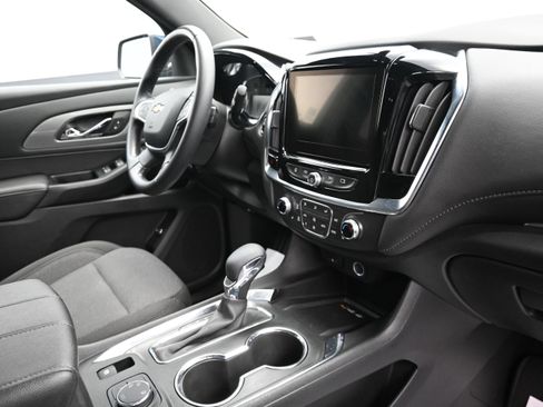 Used 2023 Chevrolet Traverse LT AWD/4WD image 31