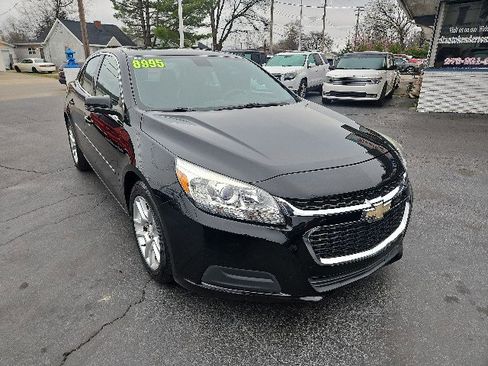 Used 2016 Chevrolet Malibu LT w/ Power Convenience Package image 1