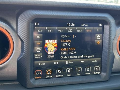 Certified 2023 Jeep Gladiator Mojave w/ Trailer Tow Package image 21