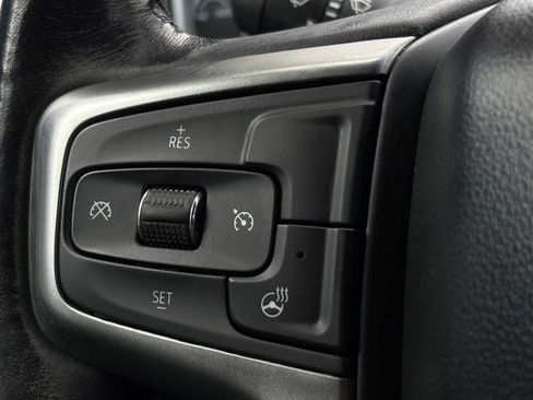 Used 2021 Chevrolet Silverado 1500 LT Trail Boss AWD/4WD image 10