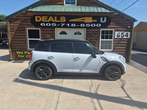 Used 2011 MINI Cooper Countryman S AWD/4WD image 2