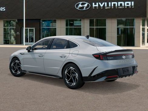 New 2026 Hyundai Sonata SEL image 5