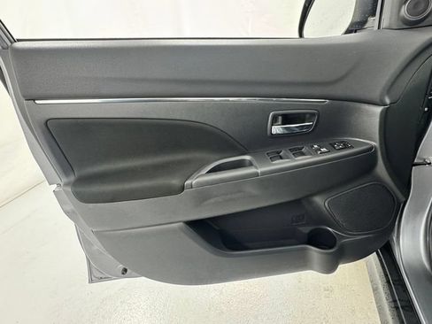 Used 2021 Mitsubishi Outlander Sport ES AWD/4WD image 18