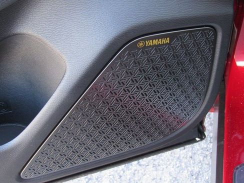 New 2026 Mitsubishi Outlander SEL FWD image 12