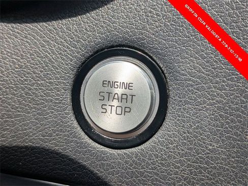 Used 2019 Kia Stinger Base image 28