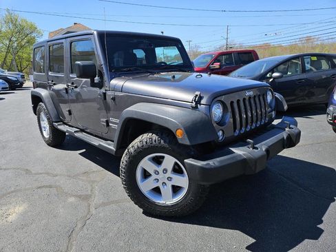 Used 2017 Jeep Wrangler Unlimited Sport w/ Quick Order Package 24S image 2