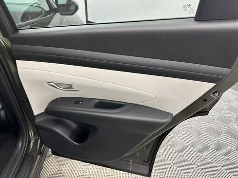 New 2026 Hyundai Tucson SEL image 17