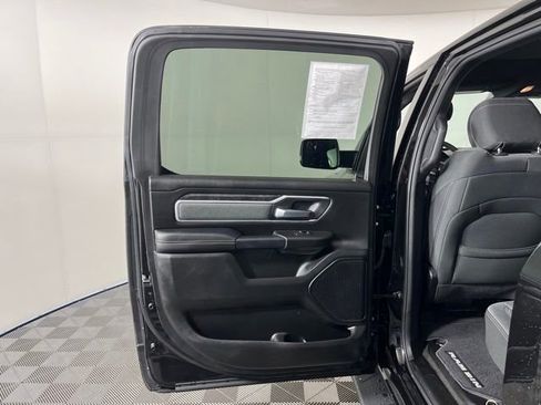 Used 2022 RAM 1500 Big Horn AWD/4WD image 36