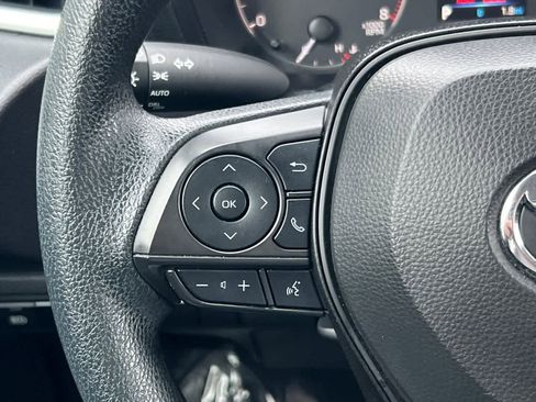 Used 2024 Toyota Corolla LE image 23