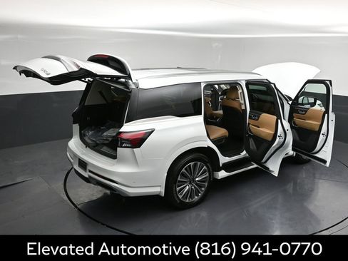 Certified 2026 INFINITI QX80 Luxe AWD/4WD image 40
