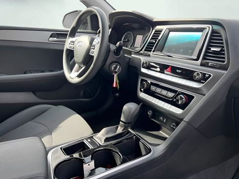 Used 2019 Hyundai Sonata SE image 26