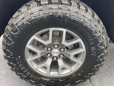 Used 2020 GMC Canyon All Terrain w/ All Terrain X Package image 8