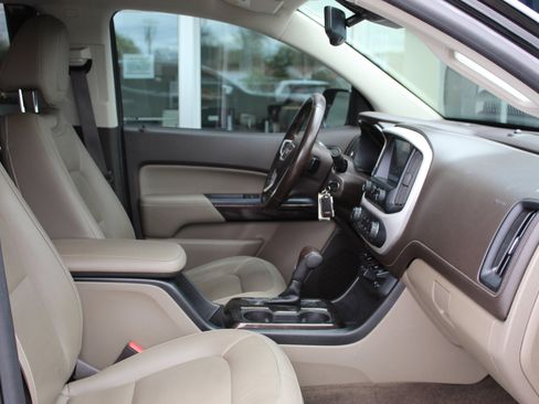 Used 2018 GMC Canyon SLT w/ Driver Alert Package AWD/4WD image 14