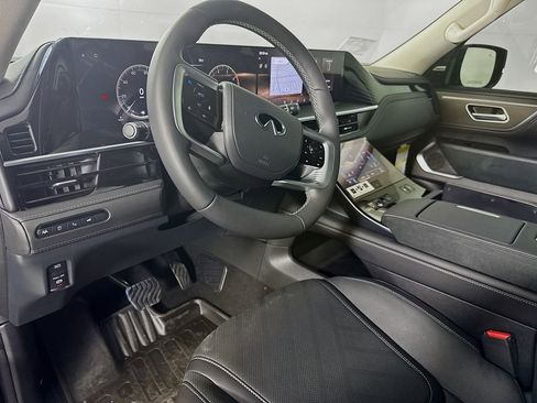 New 2026 INFINITI QX80 Luxe w/ Cargo Package image 11