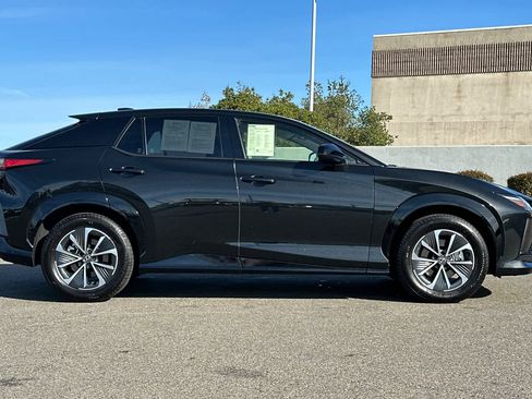 Used 2025 Lexus RZ 300e w/ Accessory Package (Z2) image 6