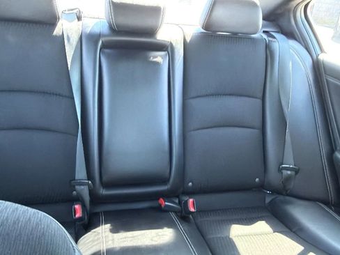Used 2017 Honda Accord Sport image 9
