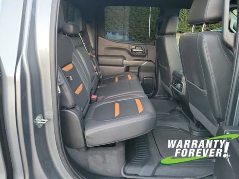 Used 2022 GMC Sierra 1500 AT4 w/ AT4 Preferred Package image 17