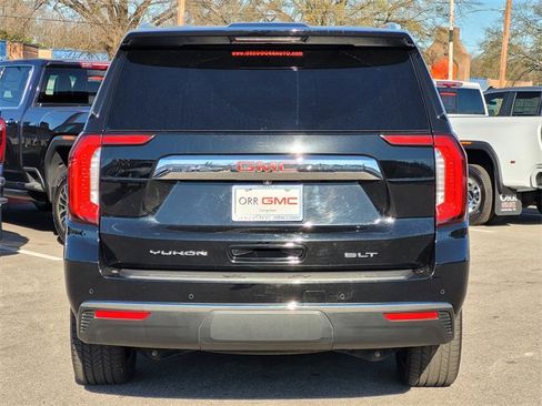 Used 2021 GMC Yukon SLT w/ SLT Luxury Plus Package image 5
