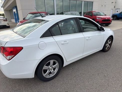 Used 2014 Chevrolet Cruze LT FWD image 10