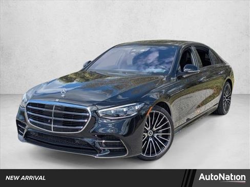 Used 2023 Mercedes-Benz S 580 4MATIC Sedan image 1