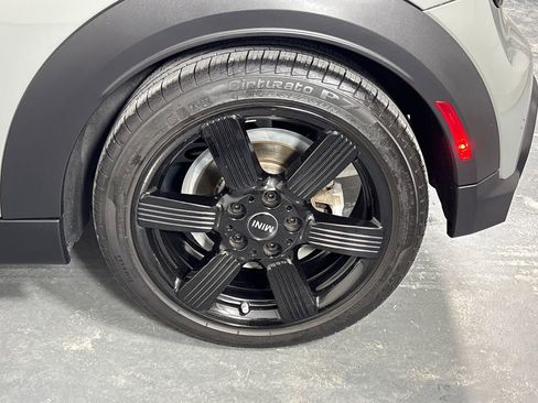 Used 2023 MINI Cooper S FWD image 30