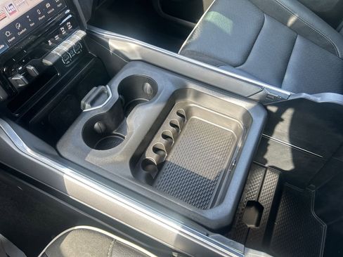 Used 2023 RAM 1500 Laramie image 17