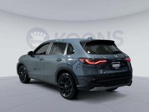 Used 2023 Honda HR-V Sport image 14