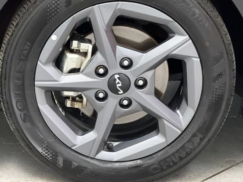 Used 2025 Kia K4 FWD image 58