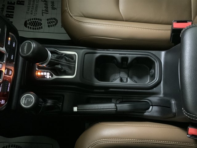 Used 2023 Jeep Gladiator Rubicon AWD/4WD image 46