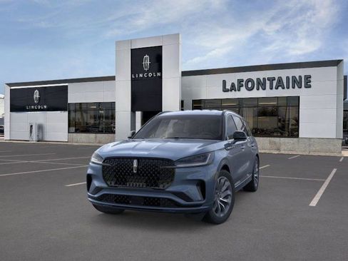 New 2026 Lincoln Aviator Premiere w/ Jet Appearance Package image 2