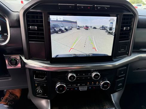 Used 2022 Ford F150 Lariat w/ Equipment Group 502A High AWD/4WD image 16