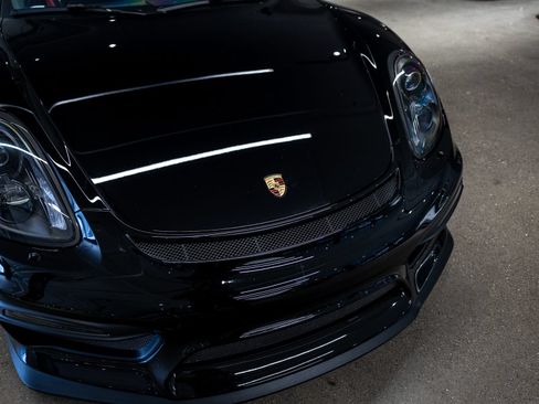 Used 2016 Porsche Cayman GT4 RWD image 13
